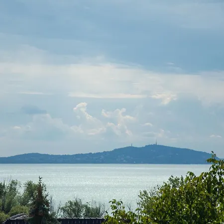 Maison d'hôtes Cselling Udvarhaz Révfülöp
