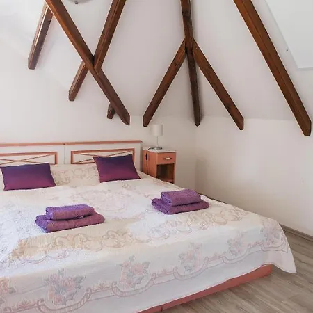 בית הארחה Cselling Udvarhaz 3*