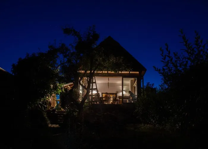 Cselling Udvarhaz 3* Révfülöp