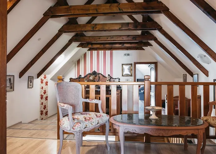 Gasthof Cselling Udvarhaz 3*