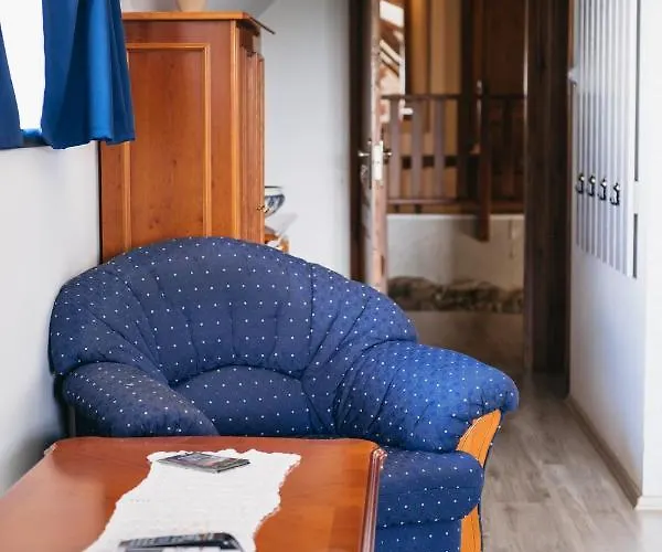 Cselling Udvarhaz 3*