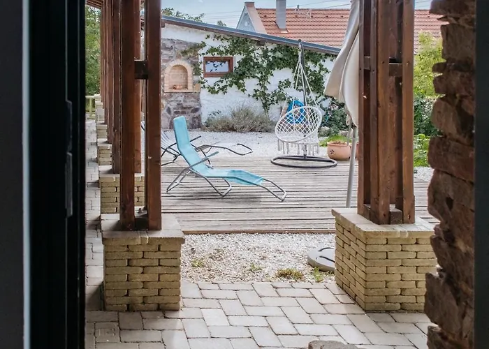 Cselling Udvarhaz 3*