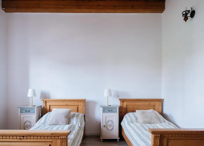 Cselling Udvarhaz Révfülöp